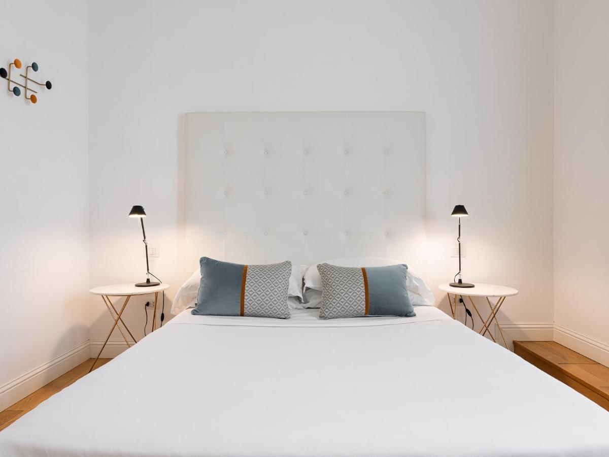 Pley Boutique Del Centro Hotel Cagliari Exterior photo